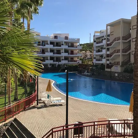 With Garden, Swimming Pool And Terrace Lägenhet Palm-mar